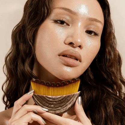 Lymphatic Gua Sha Brush for Snatched Face